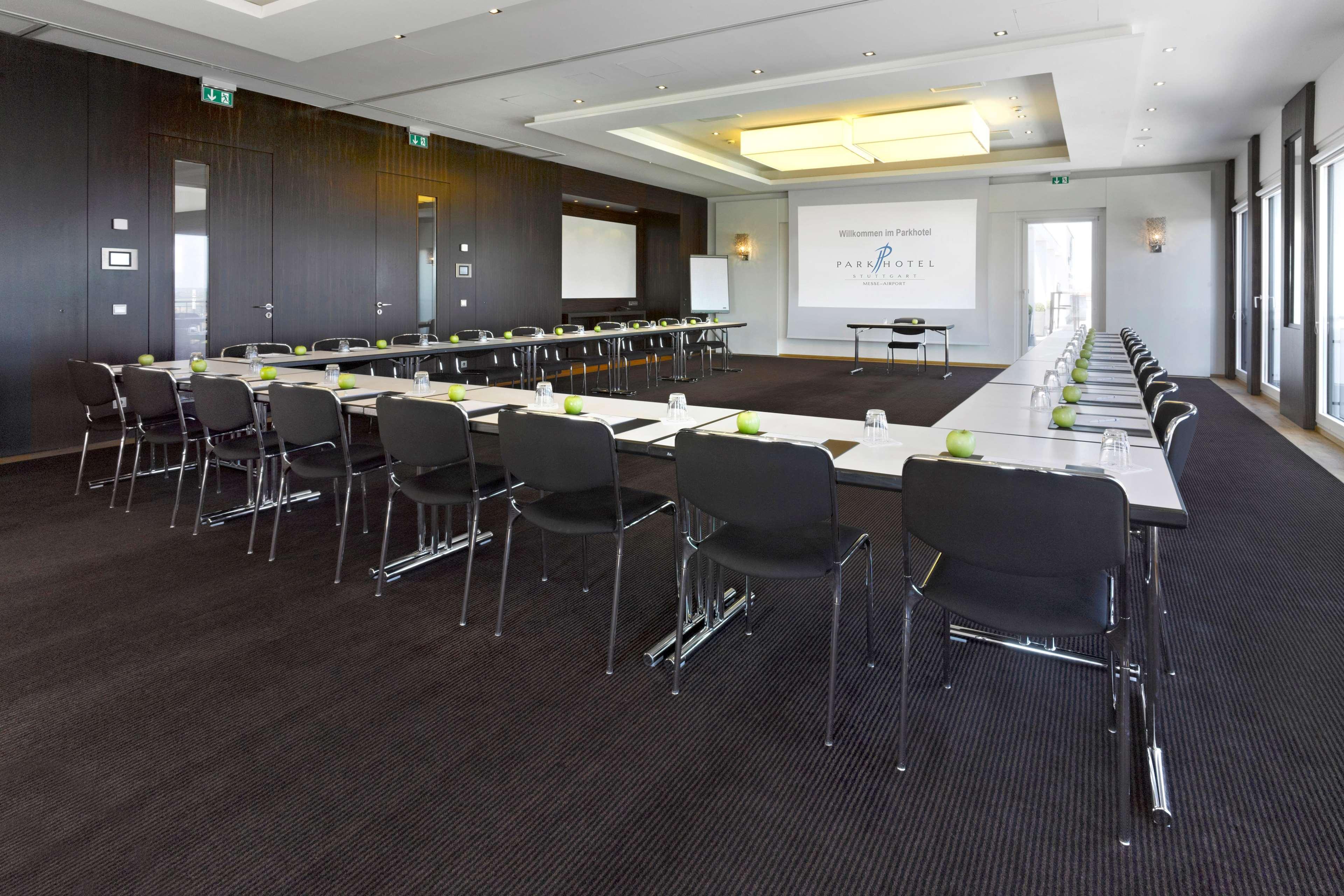 Parkhotel Stuttgart Messe-Airport Лайнфелден-Ехтердинген Екстериор снимка